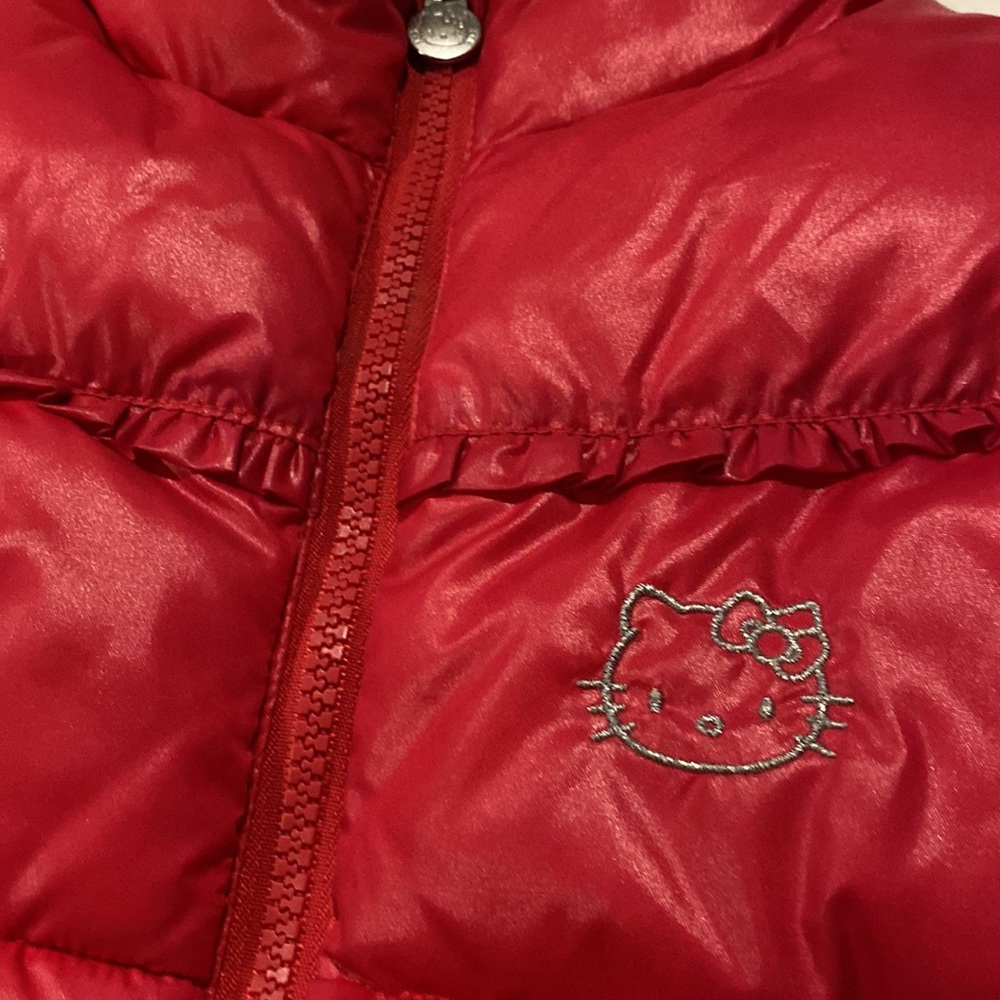 Hello Kitty Vest - Picture 5 of 6